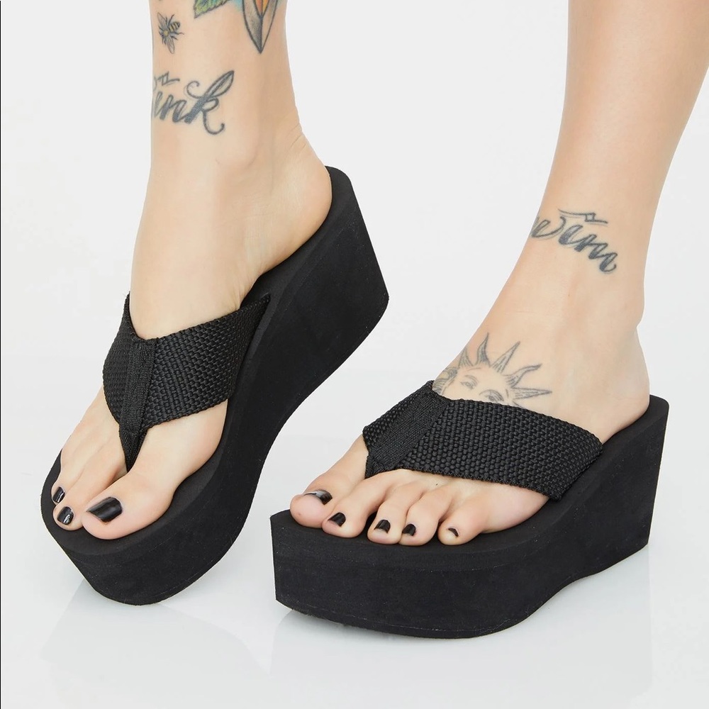 💞 NWT Dolls kill spirit walker platform sandals